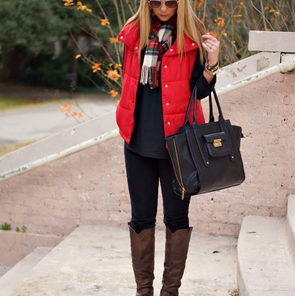 STYLE & CO Gleaming Buttons/Hardware Quilted Puffer Jacket Vest EUC - Picture 10 of 10